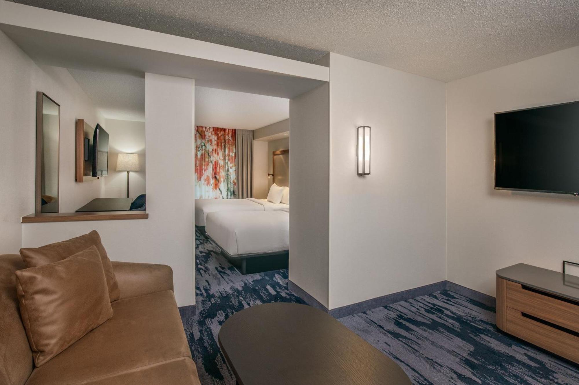 Fairfield Inn & Suites By Marriott Brunswick Freeport Bagian luar foto